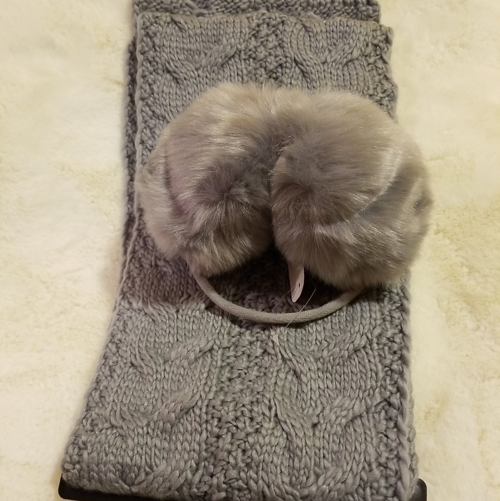 Earmuff & Scarf